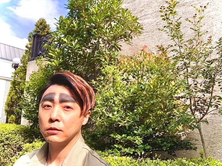 堂本剛のインスタグラム 2022年07月投稿画像「#ENDRECHERI  #眉毛」'