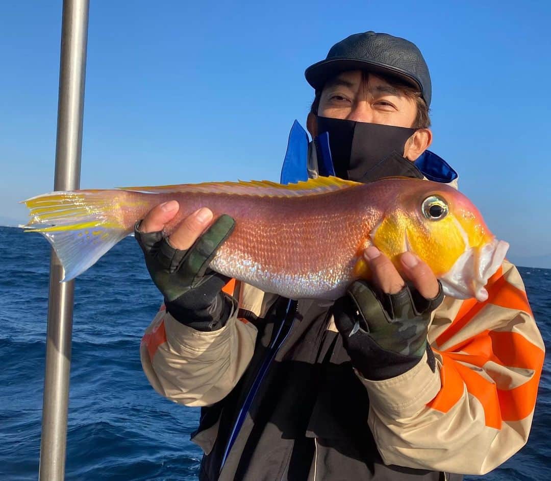 松浦勝人のインスタグラム 2022年08月投稿画像「アマダイ、めっちゃ釣れたわ！  #アマダイ  #fishing  #釣り  #maxmatsuura #masatomatsuura #maxmasa #松浦勝人　 #avex」'